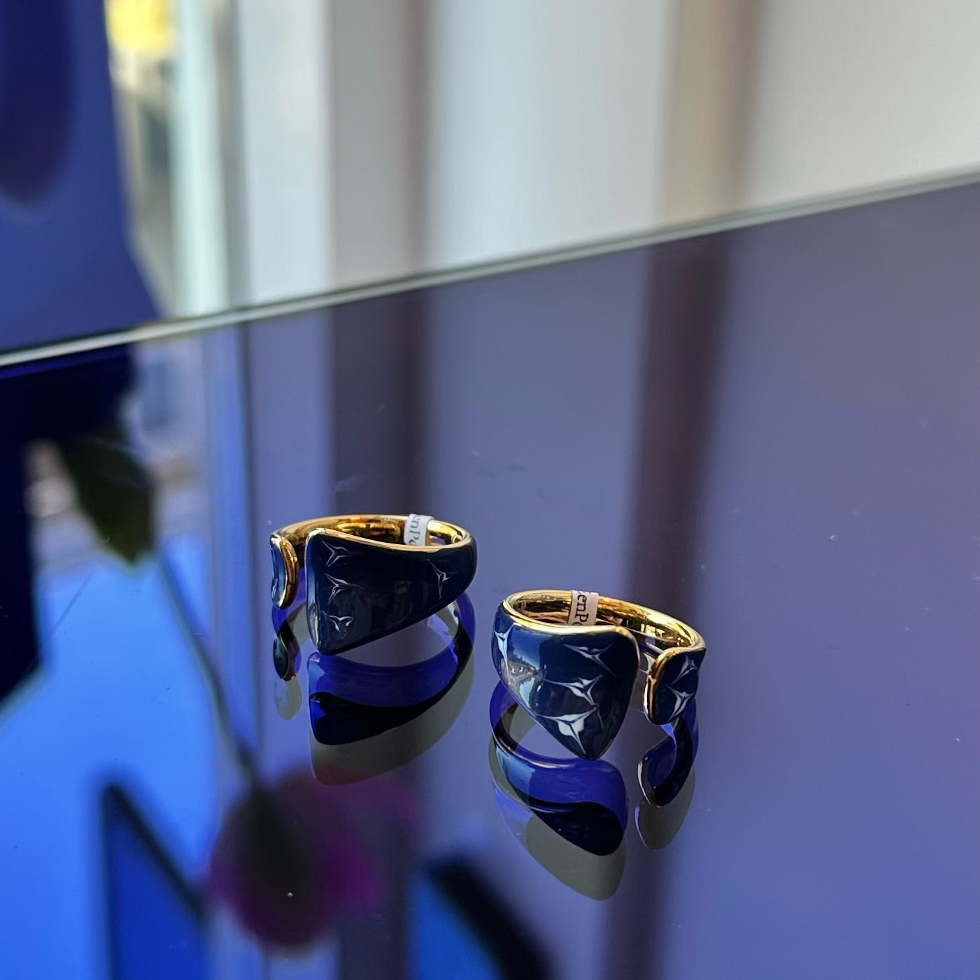 Stellar Inkflow Ring Blue Gold