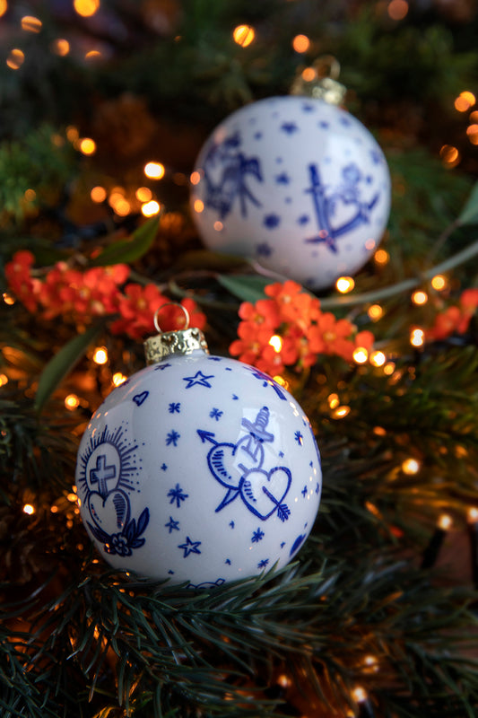 Schiffmacher Royal Blue Tattoo - Christmas ball