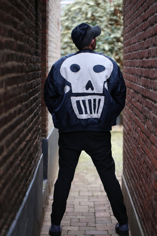 Art bomber flight jacket "SKULLY"