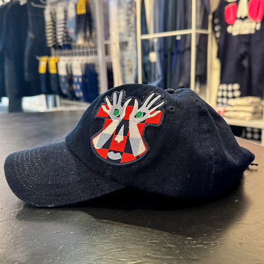 Art Cap Denim ‘Hands’ on raw denim