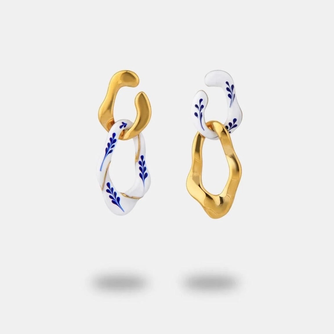Varia Enamel 2-in-1 Earrings White-Gold