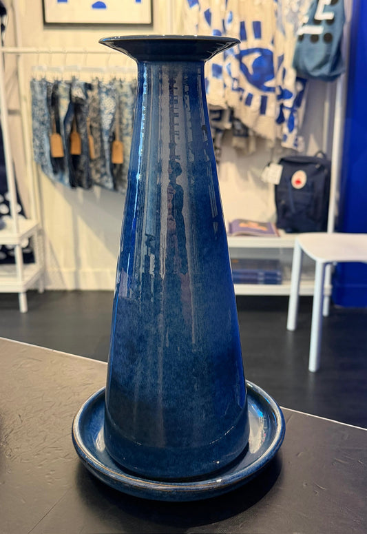 Gubbels Helden ceramic vase with saucer