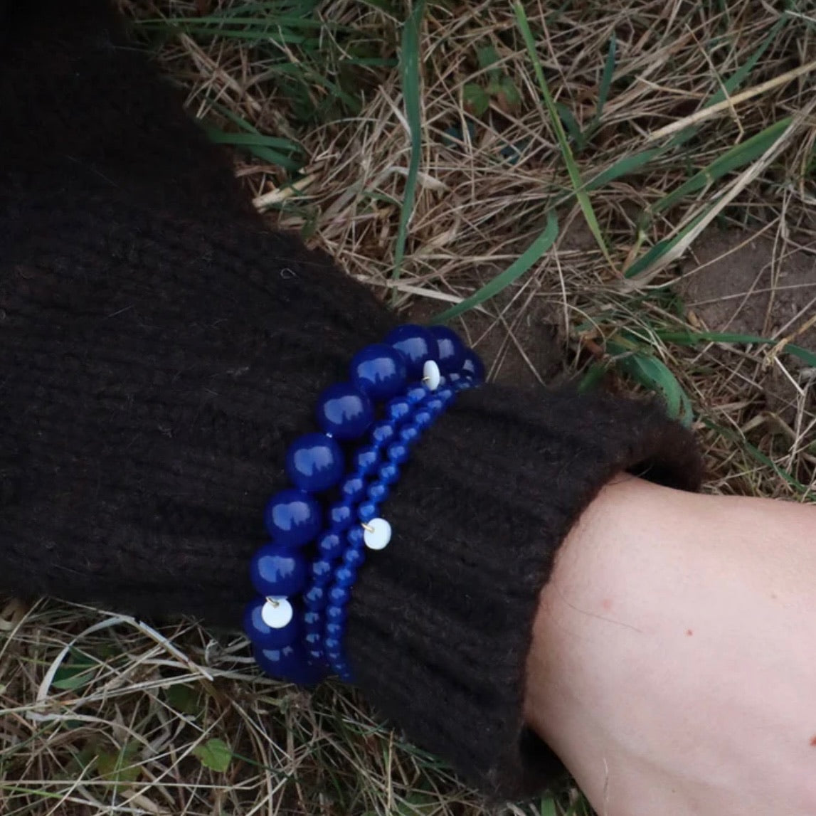 Petite Lapis Lazuli stretch bracelet
