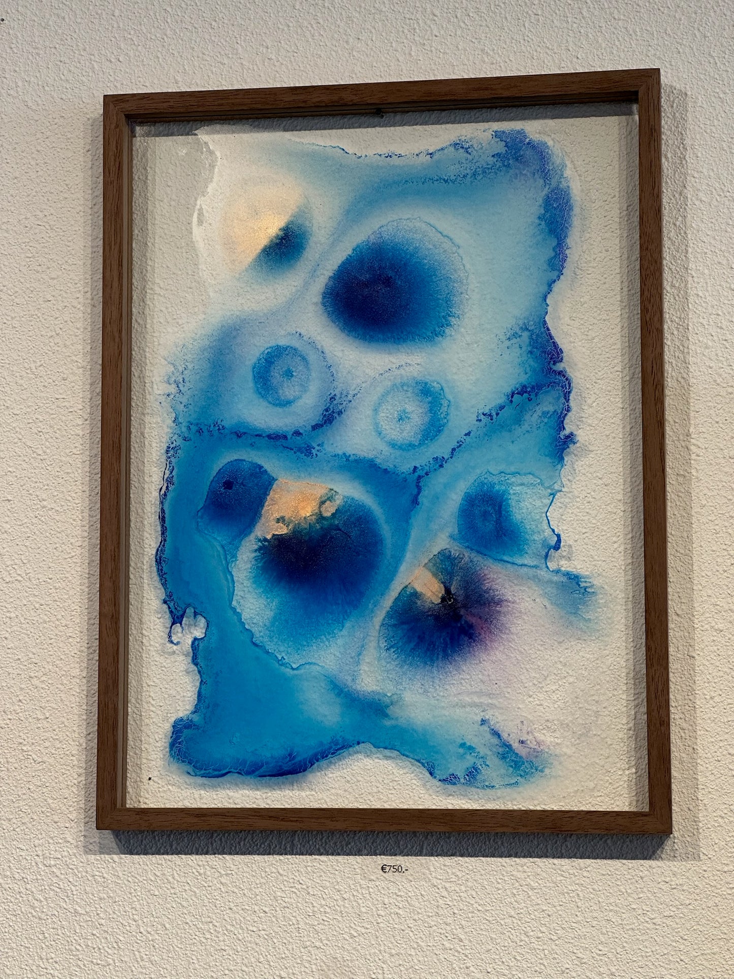 Wobble Glass